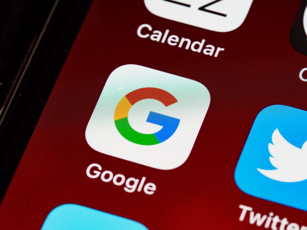 What are some less-obvious ways that technical SEO differ from small/medium sites to giant sites?